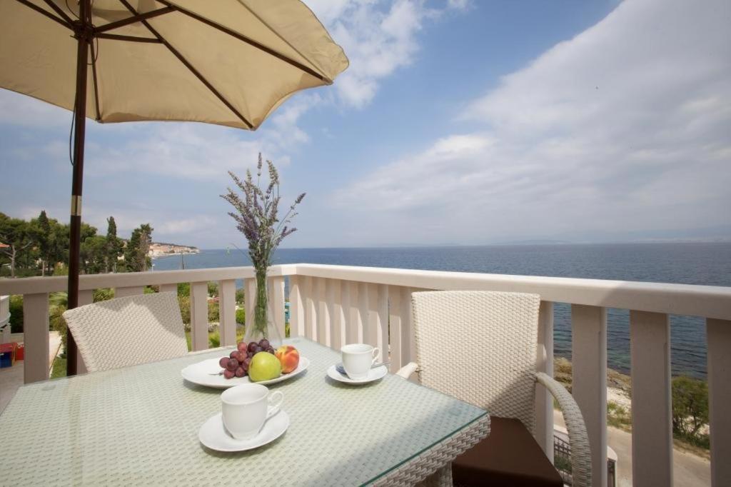Apartment Grlica Sutivan