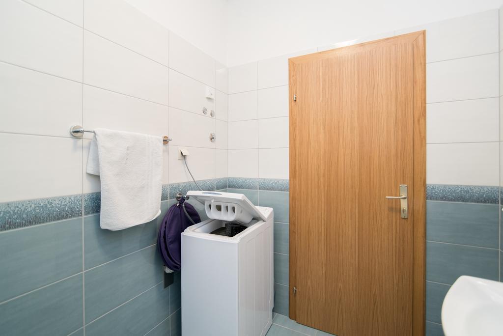 Grlica Apartment Sutivan