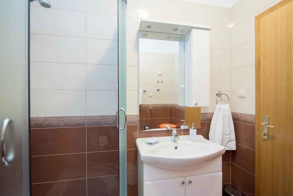 Apartment Grlica *