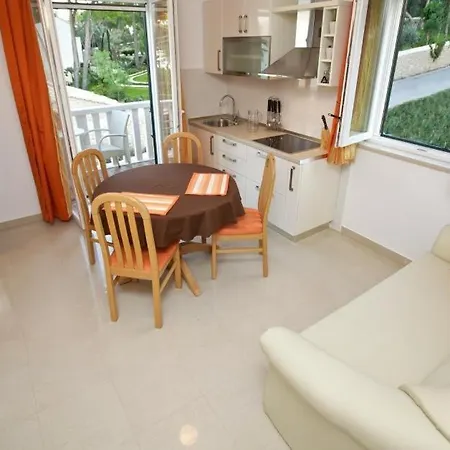 Apartments Grlica Sutivan Room photo